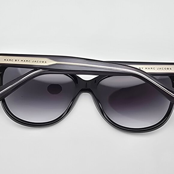 Marc Jacobs MMJ411/S Black Frame Grey Gradient Lens Cat Eye Sunglasses w/ Case - Picture 11 of 16